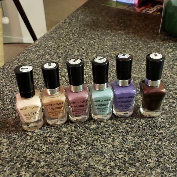 Wet n Wild Polish Lot NWT x6